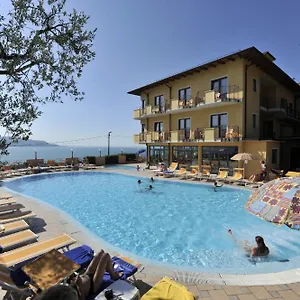 4* Hotel Piccolo Paradiso